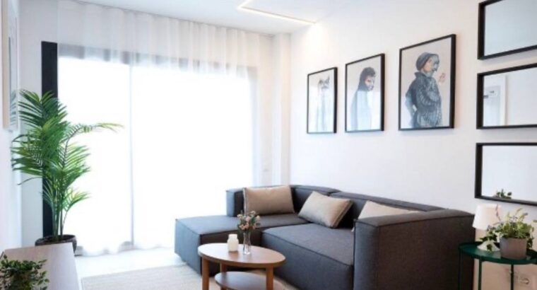 Сдается квартира с 2 спальнями и 2 ванными в городе Террасса