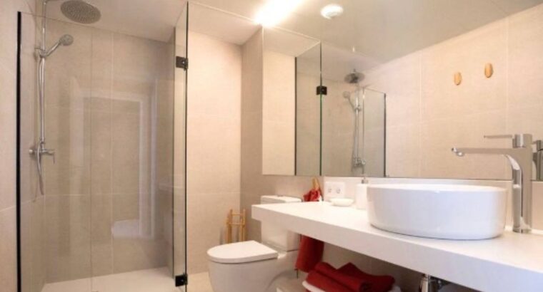 Сдается квартира с 2 спальнями и 2 ванными в городе Террасса