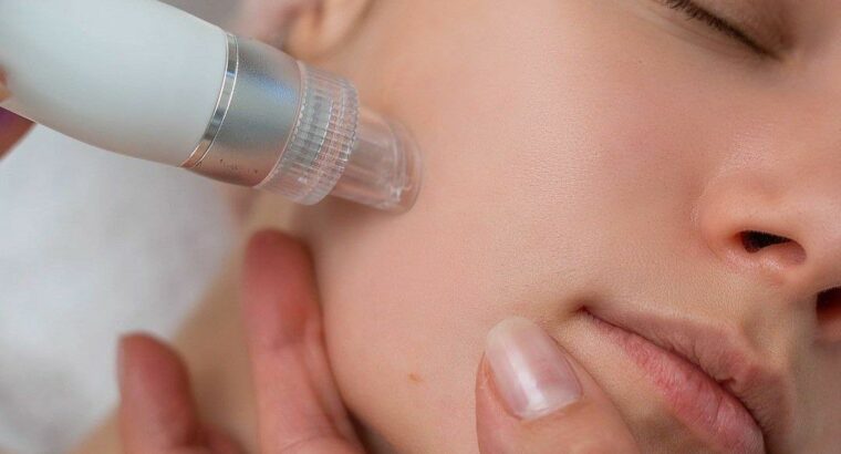 Запрошую на гігієнічну чистку обличчя з Hydrafacial.