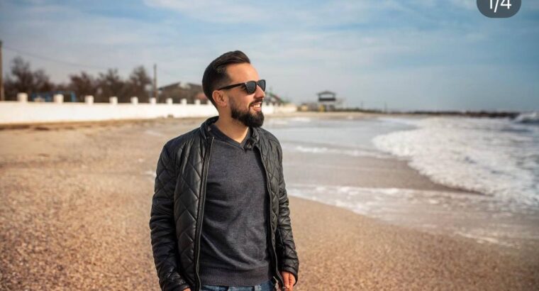 Мене звати Олександр, я фотограф з України