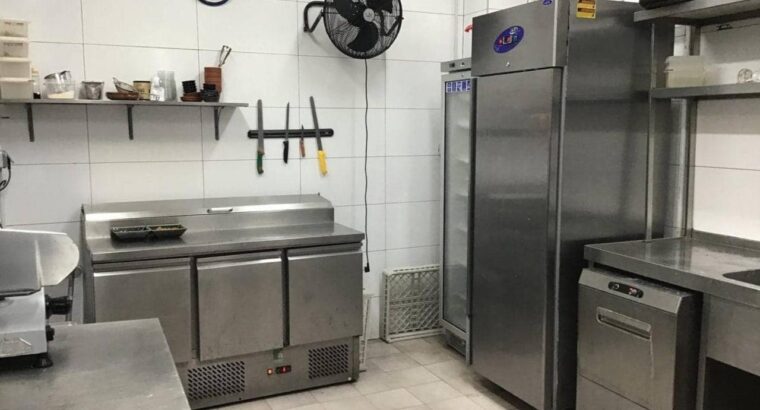 Продається готовий бізнес з ліцензією на ресторан у Валенсії