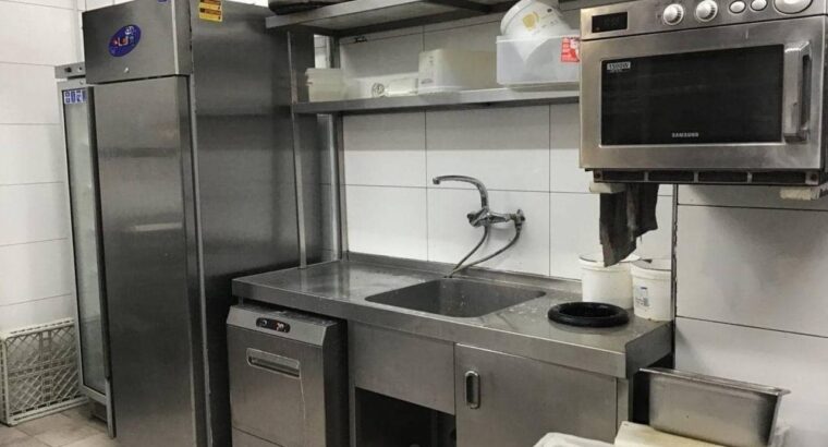 Продається готовий бізнес з ліцензією на ресторан у Валенсії