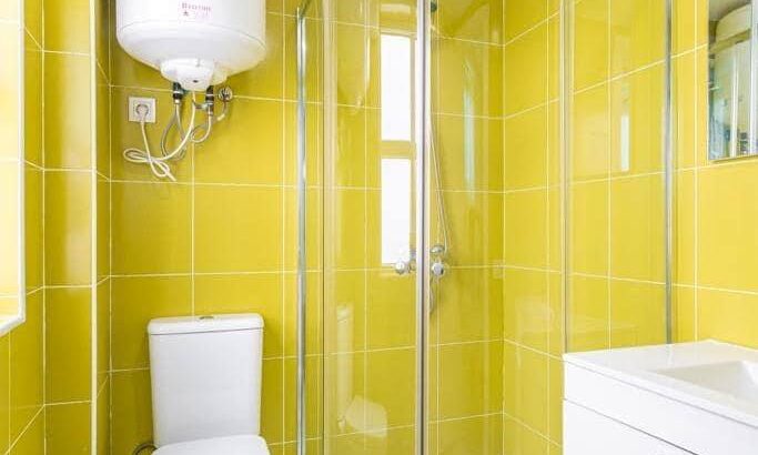 Продається світла квартира у Валенсії, в районі Ayora, зона Amistad