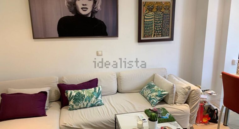 Маленька дуже затишна квартира в новому будинку