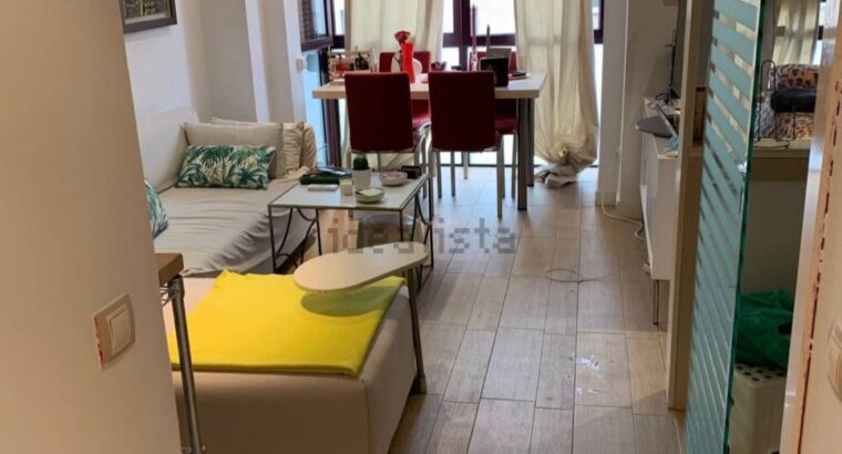 Маленька дуже затишна квартира в новому будинку