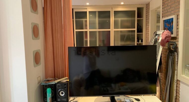 Маленька дуже затишна квартира в новому будинку