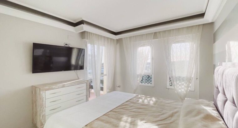 Здам квартиру в Пуерто БАНУСЕ (Марбелья) без робочих контрактів і т.д.