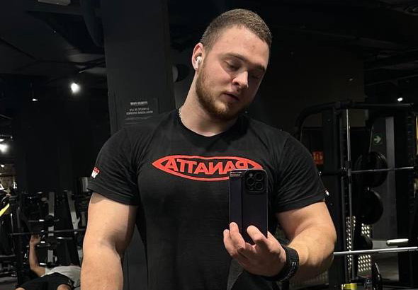 Працюю з 2017 року за фахом тренер, реабілітолог