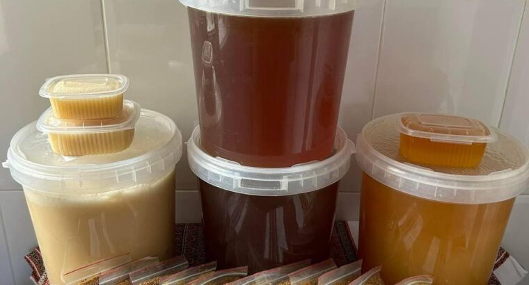 Маємо Карпатський мед,липовий,гречаний і різнотравʼя