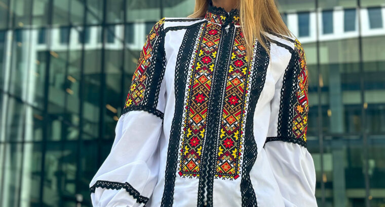 Українські Вишиванки для дорослих та дітей