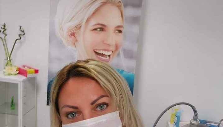 Мене звуть Любава. Я реабілітолог, фахівець з корекції фігури і форм обличчя.