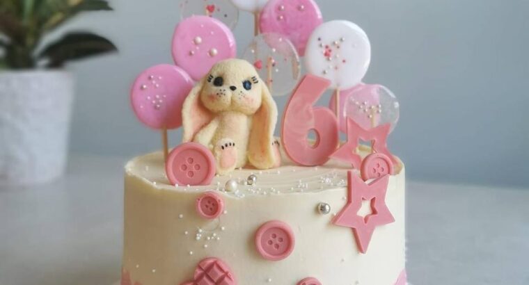 Я Оксана і я роблю на замовлення смачні і красиві тортики, капкейки, чизкейки…