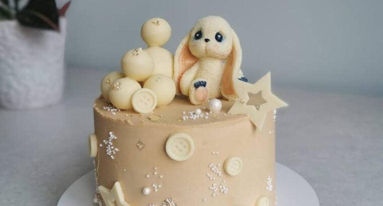 Я Оксана і я роблю на замовлення смачні і красиві тортики, капкейки, чизкейки…