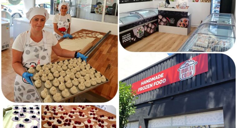 ПРОДАВEЦЬ у магазин Домашніх напівфабрикатів ” MULTI COOK ” Torrevieja