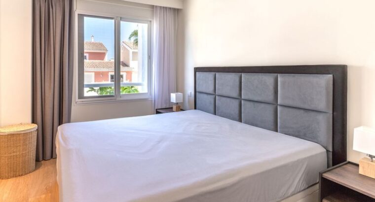 Нова квартира на продаж! Локація — El Paraiso, Estepona Спальні – 2 Ванні Кімнати – 2