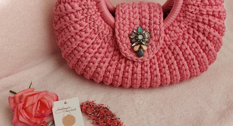 Сумки,прикраси ручної роботи