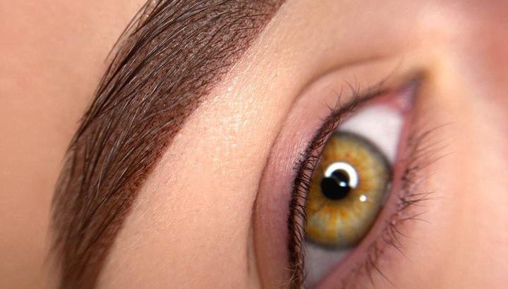 Мене звуть Юлія Жуган, я майстер перманентного макіяжу з великим досвідом роботи