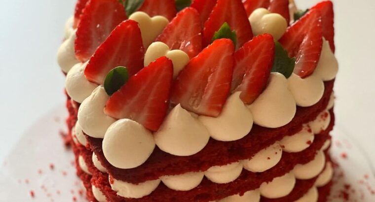 Всім привіт! 🎁🍰❤️ хочете здивувати близьких? Зробити смачний сюрприз до кави або чаю? Звертайтесь до нас!