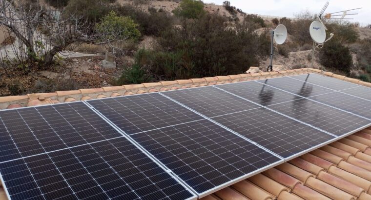 ВСТАНОВЛЕННЯ СОНЯЧНИХ ЕЛЕКТРОСТАНЦІЙ (панелі, батареї) “під ключ”