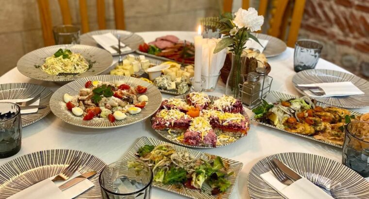 Ресторан VOLYA – затишне та дуже комфортне місце для вашого свята : – ідеальна локація в Малазі – зал до 90 осіб