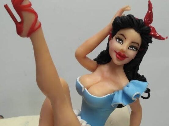 Фігурки з мастики на торт (цукрові)