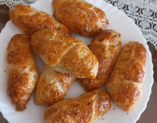 Вітаю! Кому свіжу партію маминих пиріжків!?😊(Доставка по Барселоні-2€)