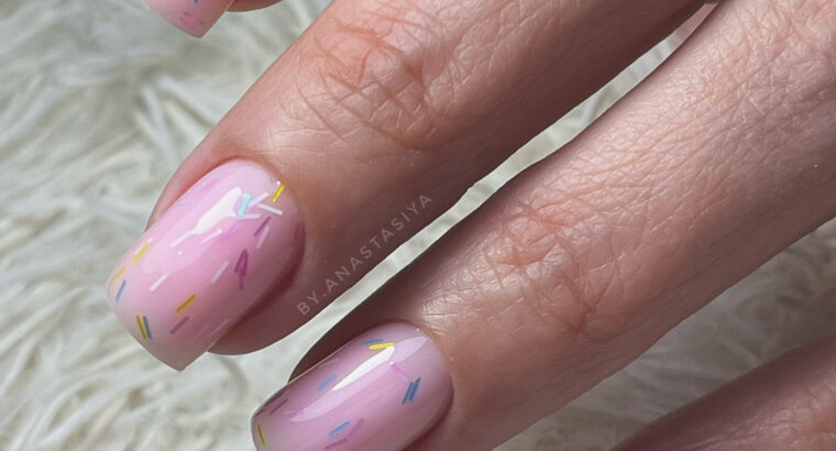 Манікюр та покриття гель лак в Лорет де мар