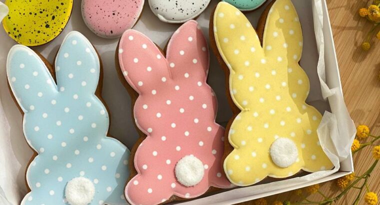 Вітаю! Ми підготували для вас великий вибір пряників до Великодня