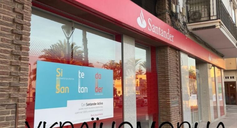 Номер ГОРЯЧ .ЛИНИИ SANTANDER з україномовними працівниками: