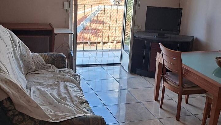 Сдам 2х комнатную квартиру в Эльче срок на 2 месяца с 1 июня по 1 августа цена 550 в месяц плюс комуналка