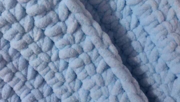 Всім привіт! В’яжу такі тепленькі, ніжні та домашні покривала на замовлення💙.