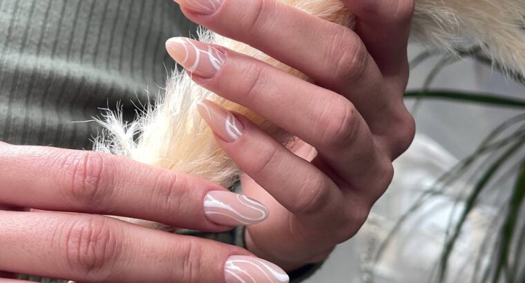 Доброго дня Пропоную послуги маникюру та педикюру