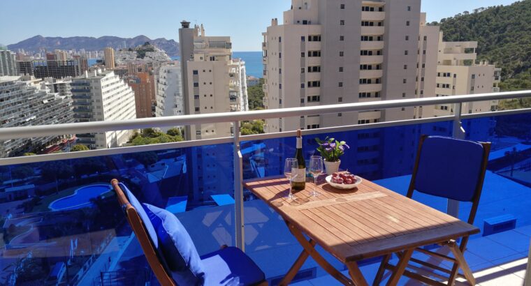 #Сдам #Бенидорм Аренда квартиры c одной спальней и салоном.