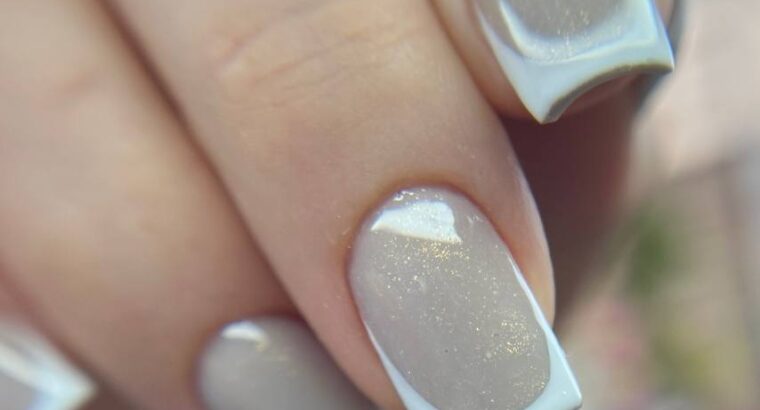 Всем привет! Меня зовут Мария Приглашаю вас на маникюр и педикюр!