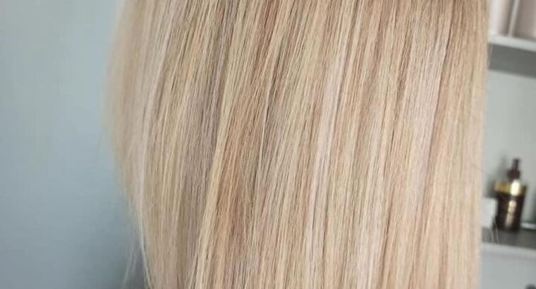 Це Анна перукар-колорист. Зробить ваше волосся неперевершеним.