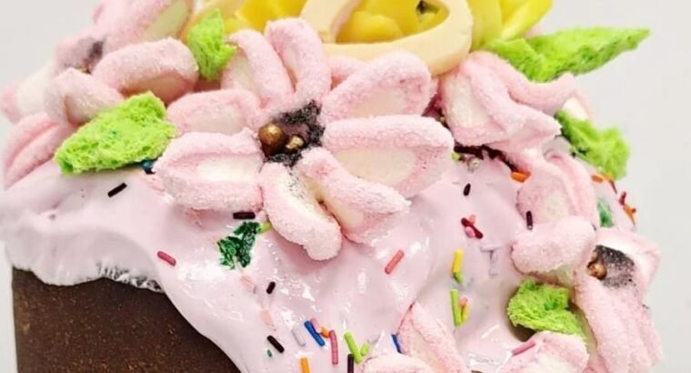 Готуйтеся до Великодня без зайвих клопотів у Валенсії! Приймаємо замовлення на пасочки.