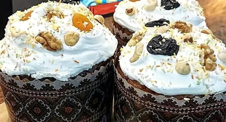 Готуйтеся до Великодня без зайвих клопотів у Валенсії! Приймаємо замовлення на пасочки.