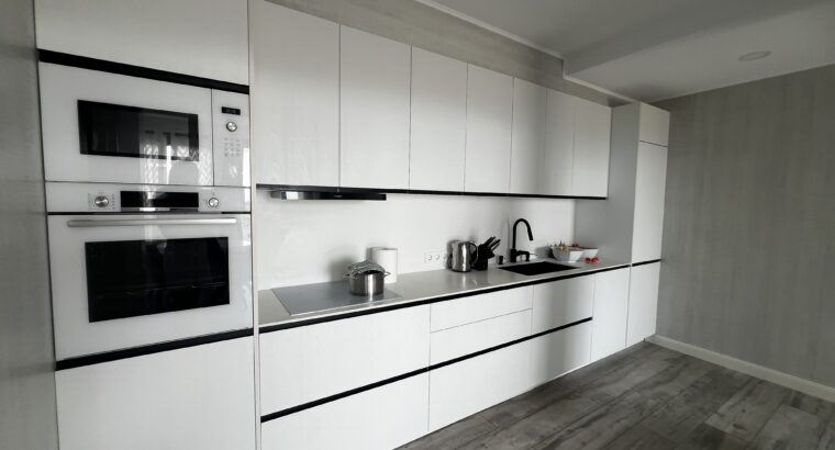 Будинок з панорамним видом на море