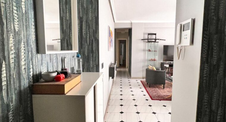 Здравствуйте. В продаже прекрасная квартира в Аликанте, район Сан Блас.