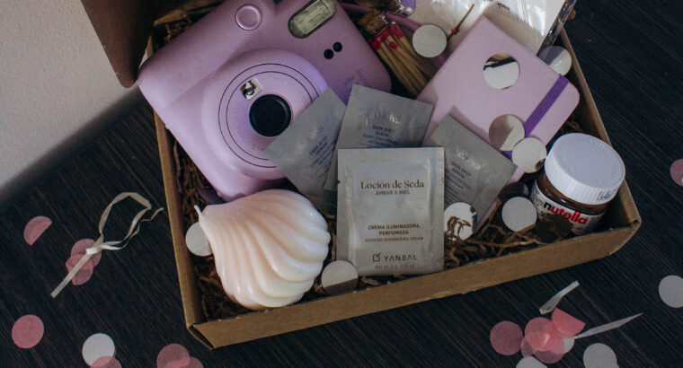 У нас ви можете придбати подарунок своїм рідним