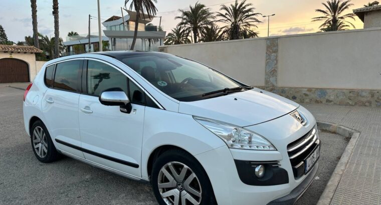 Peugeot 3008 Hybrid 2012