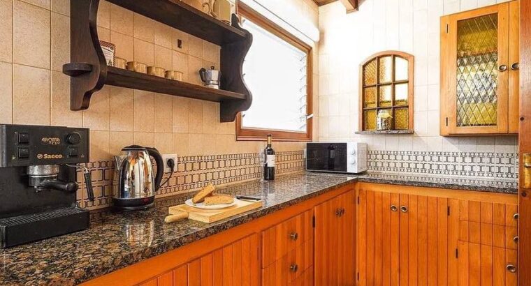 Здається на цю зиму будинок в Cala Canyelles, Lloret de Mar на період мандрівки, з 06.10.24 – 20.5.2025