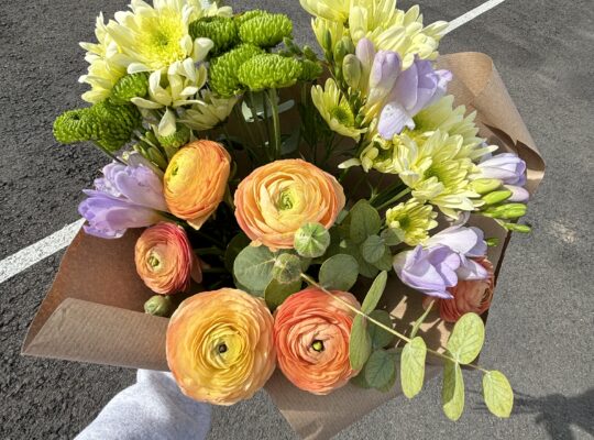 Квіткова студія Flore Mia – доставка квітів у Валенсії та передмістях!