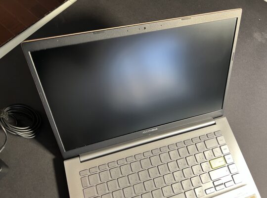 Продам ноутбук ASUS VivoBook 14 К413Е