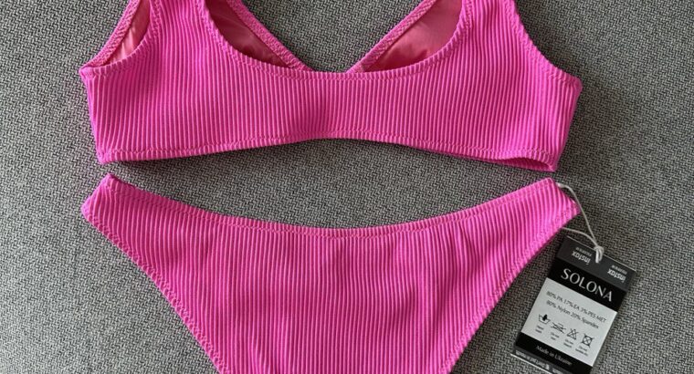 Продам купальник кольору фуксія з люрексом