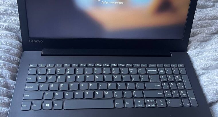 Продаю свій ноутбук в робочому стані. Ціна 230€ + сумка в подарунок