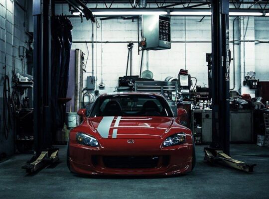 Приглашаем пройти обслуживание вашего автомобиля на нашей станции!