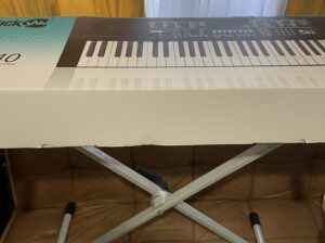 Дитячий синтезатор RockJam RJ640 61 teclas con pantalla LED