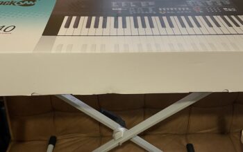 Дитячий синтезатор RockJam RJ640 61 teclas con pantalla LED