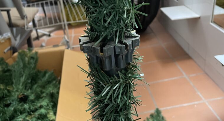 Ялинка 240 см